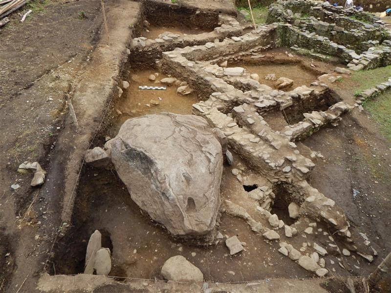 kompleksie archeologicznym Espiritu Pampa - Ciekawe znalezisko w pobliżu Cuzco